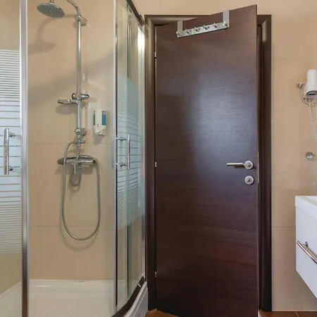 Vikendica Pet Friendly In Betiga Barbariga