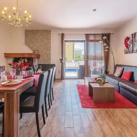 Pet Friendly In Betiga Vikendica *